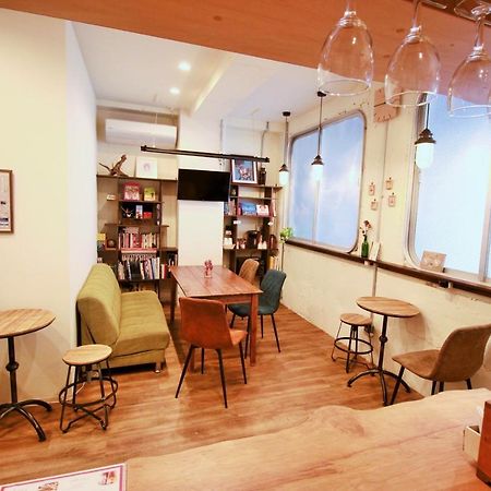 Hostel Toki Фукуока Екстер'єр фото